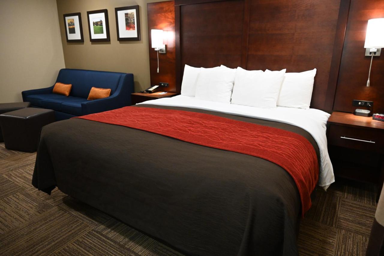 Giles Hotel Inn And Suites Pulaski エクステリア 写真