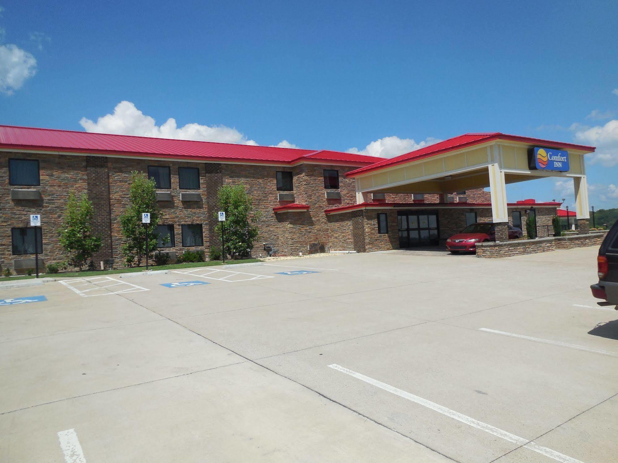 Giles Hotel Inn And Suites Pulaski エクステリア 写真